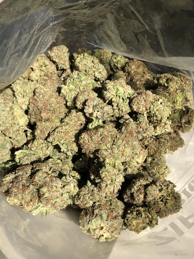 buy weed online in France